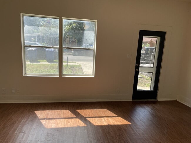 Photo - Duplex Dream on the Inner West Side Unit 1