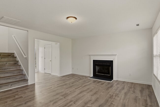 Photo - 5507 Hundley Rd
