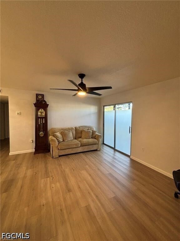 5713 Foxlake Dr Unit 4