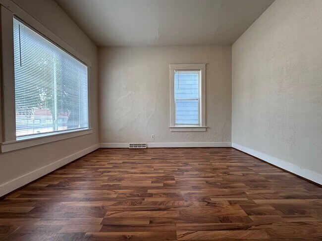 Photo - 1521 Morrow St Unit Lower