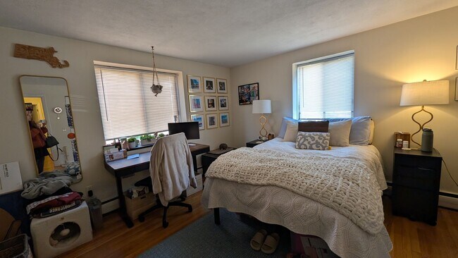 Photo - Great Location with Heat/HW Incl! Brookline 2-Bed/1-Bath for June Move-In