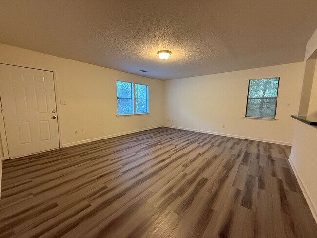 Photo - 1030/1032 Nash Ct Unidad 1030 Nash Ct