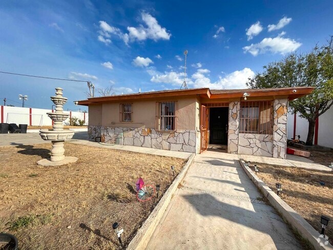 Building Photo - 105 Ranch Rd Rental