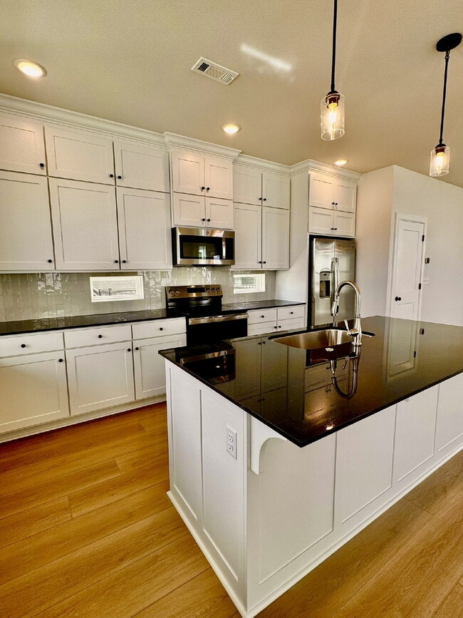 Photo - 6747 Winterwood Ave