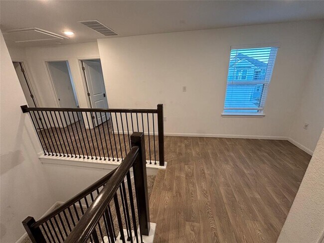 Photo - 1611 Iberville Dr