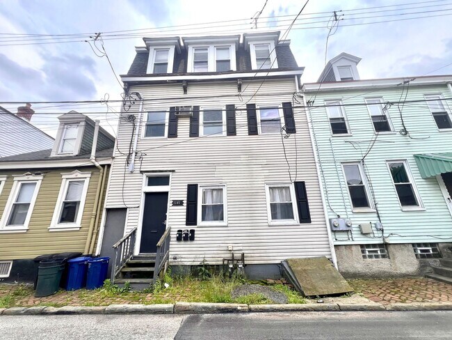 Photo - 1141 Brabec St Apartment Unit 2