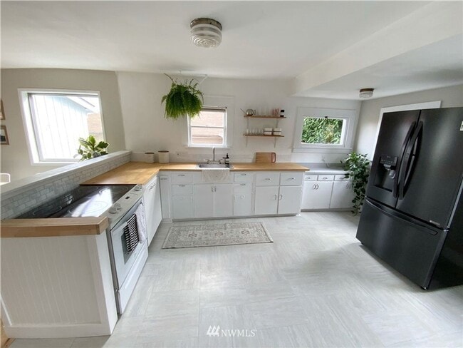 Photo - Charming 2 Bed 1 Bath in Hillman City!
