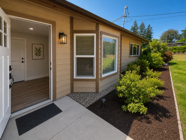 Building Photo - Comfortable 3BR/2BA Home in Kent – Fenced Backyard & Deck Unit Apt A