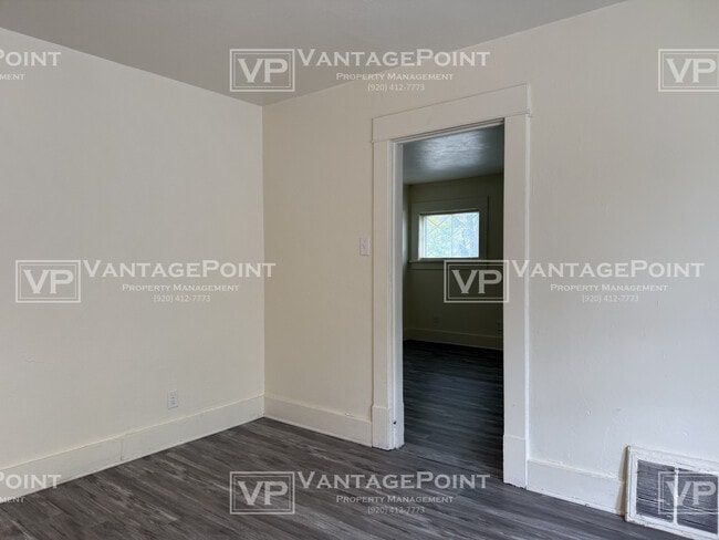 155 N Maple Ave Unit 3