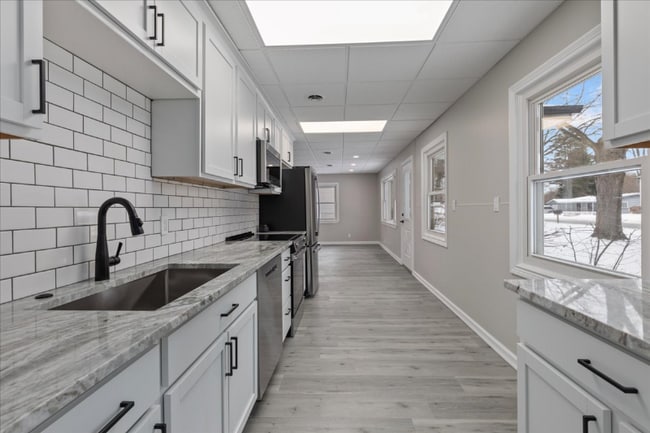 Photo - 3771 Gainesborough Dr