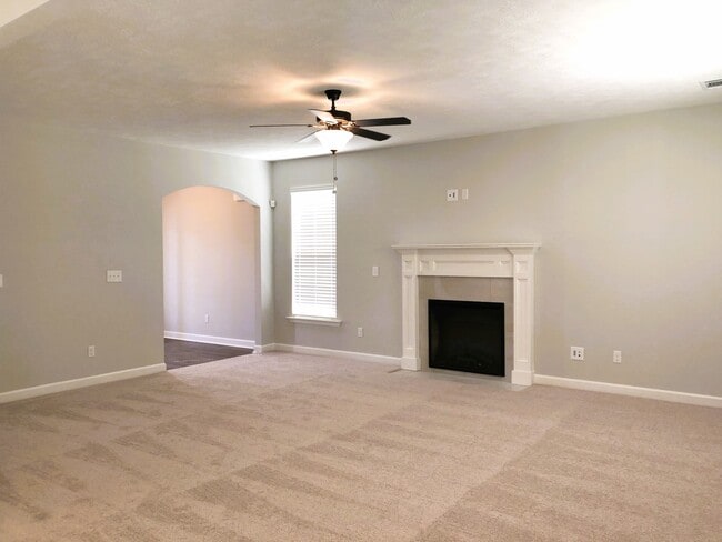 Photo - 1052 Mulford Lp