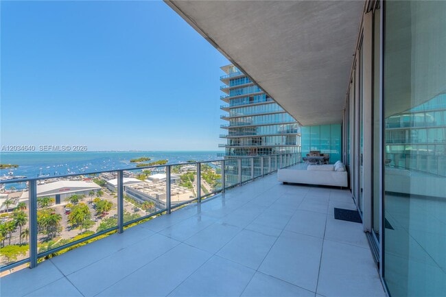 Building Photo - 2669 S Bayshore Dr Unit 1503N