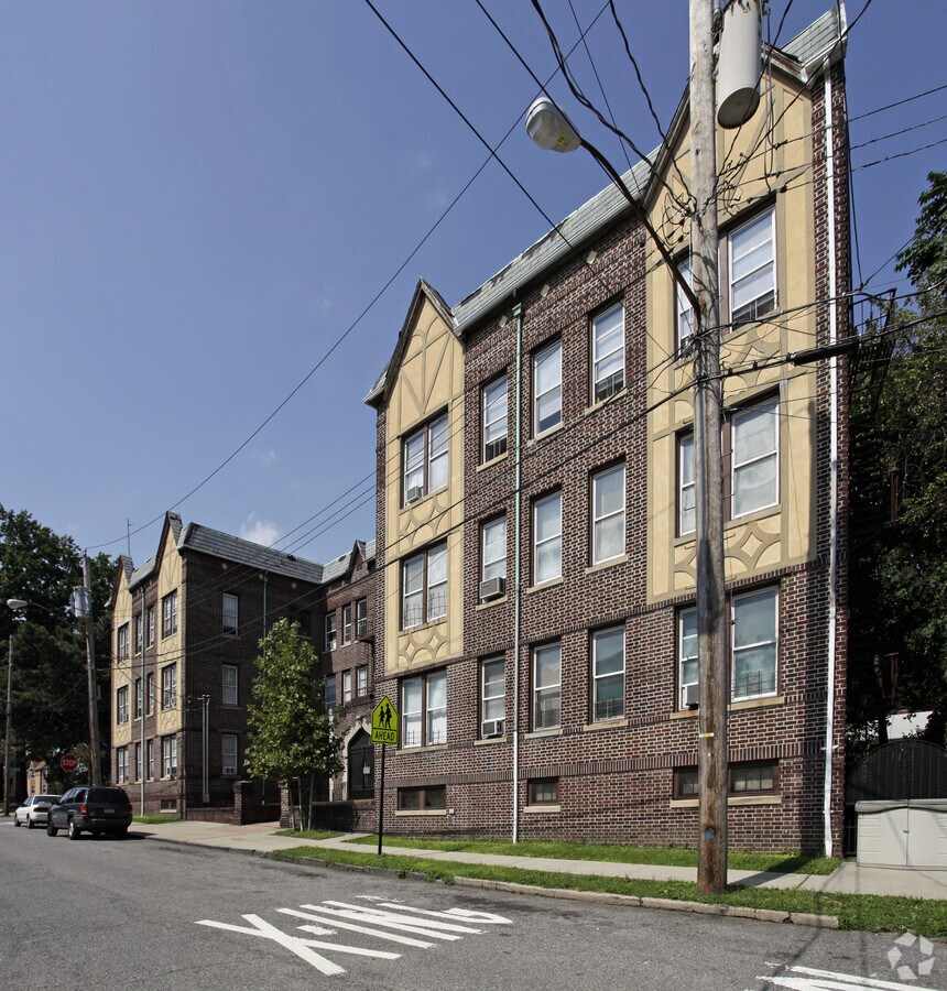 Photo - Heberton Apartments