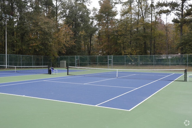 Forest Hills Racquet Club