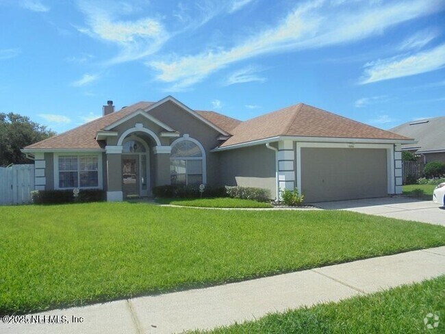 Building Photo - 12162 Millford Ln N Rental