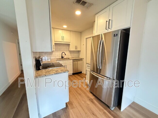 Photo - 2300 Elizabeth Ave