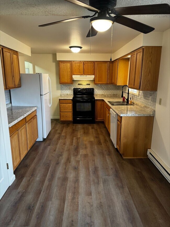 Photo - 12704-12706 E 31st Ave Unit 12704