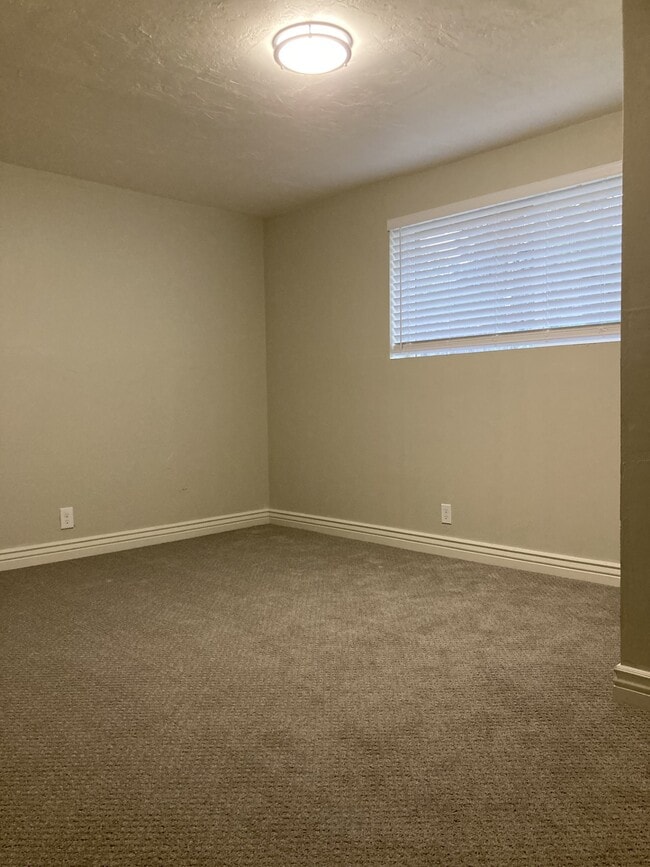 Photo - 1391 E McCormick Way Unidad Basement MIL