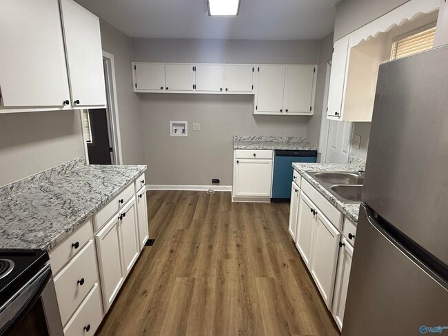 Photo - 3218 Fairacres Rd SW