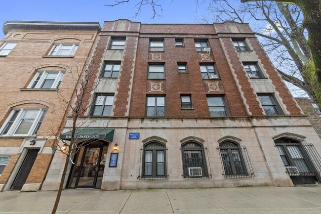 0 bedroom in Chicago IL 60657 - 0 bedroom in Chicago IL 60657 Condo Unit 103