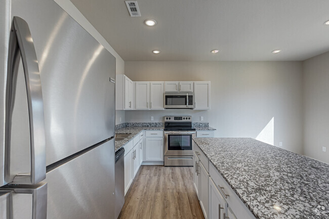 2BR, 2.5BA - The Maple - 1,341SF - Hillcrest Village Townhomes