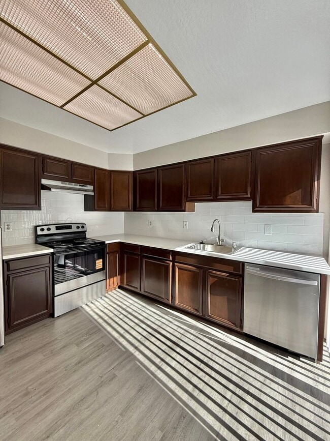 Photo - Charming 2 Bed / 2 Bath Single-Family Home in Willow Glen – Willowvale Estates (95126)