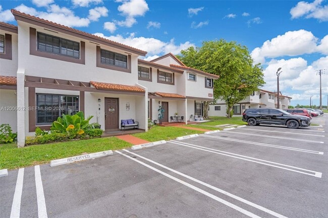 Photo - 5725 SW 132nd Ct