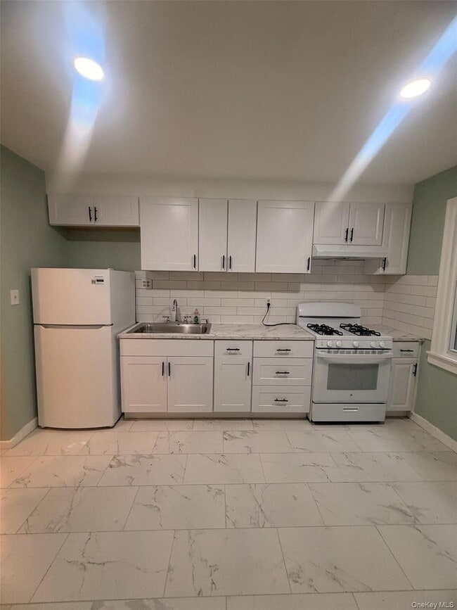 188-61 85th Rd
