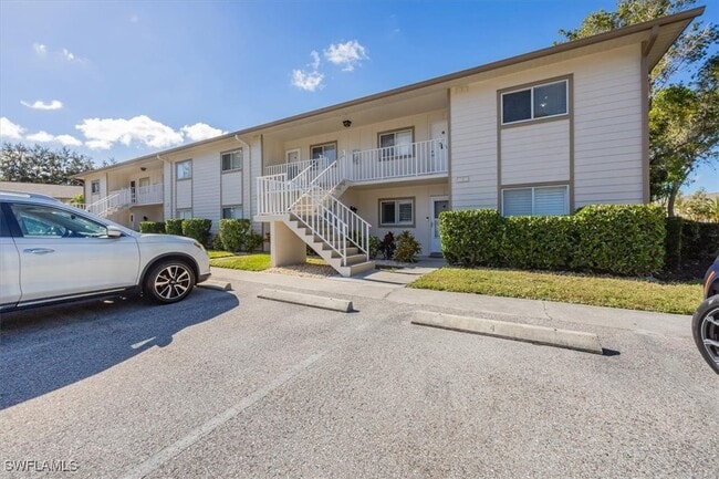 Building Photo - 2350 Naples Trace Cir Unit 6-608