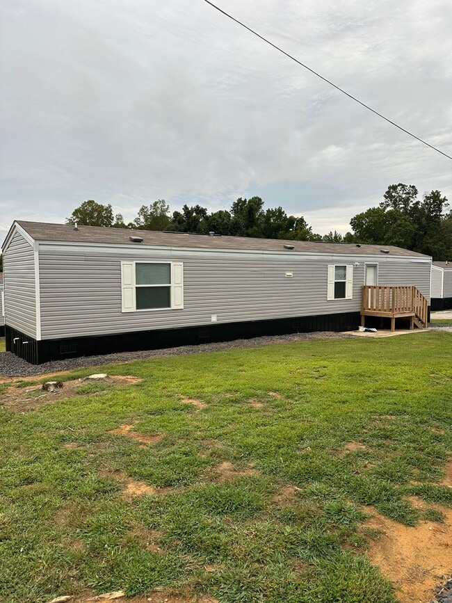 Building Photo - 3477 Old Richmond Rd