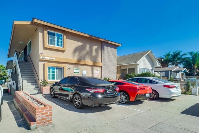 Building Photo - 4774-80 W Point Loma Blvd Unit 4774A W Point Loma Blvd