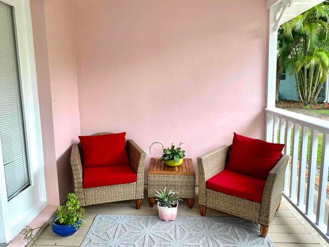 Photo - 720 Lantana Ln Unidad A