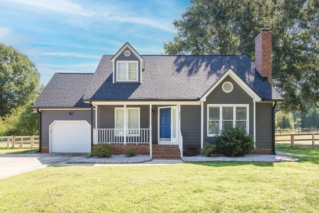 Building Photo - 2565 Oakes Plantation Dr Rental