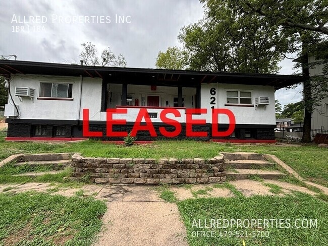 Building Photo - 621 N Leverett Ave Unit #1