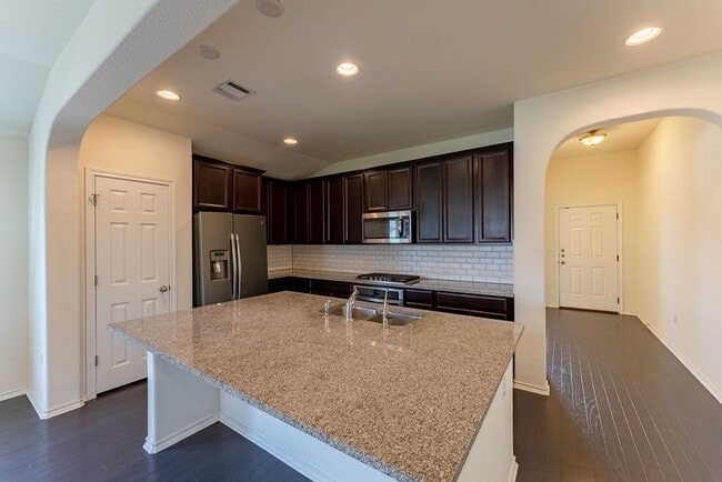 Photo - Beautiful Brick 3bed/2ba Home With High End Finishes & Must See Kitchen in NE Austin!