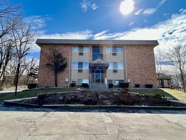 Photo - 722 W Kilgore Rd Condo Unit 303
