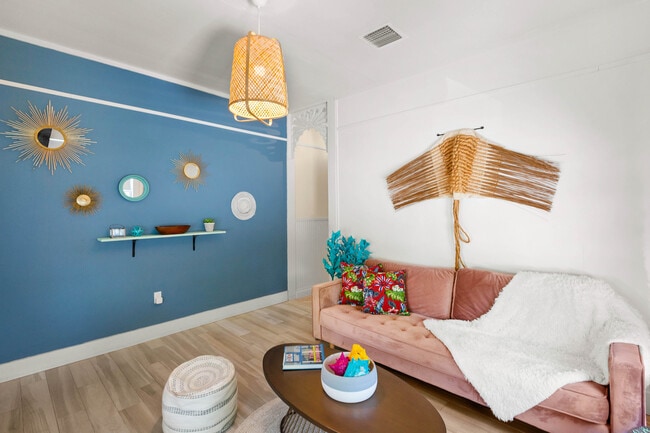 Photo - 3760 Frow Ave