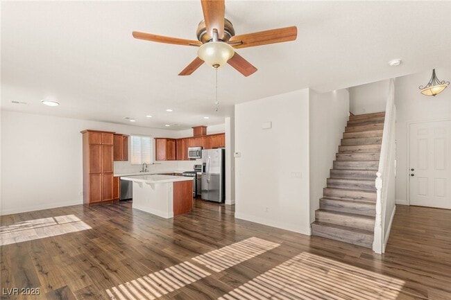 Photo - 6247 Sugartree Ave