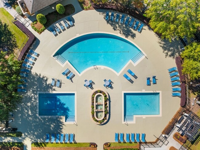 Building Photo - The Connection