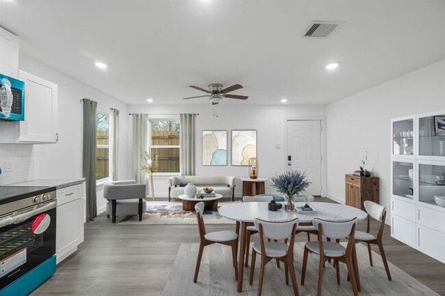 Photo - 8009 Caddo Rd