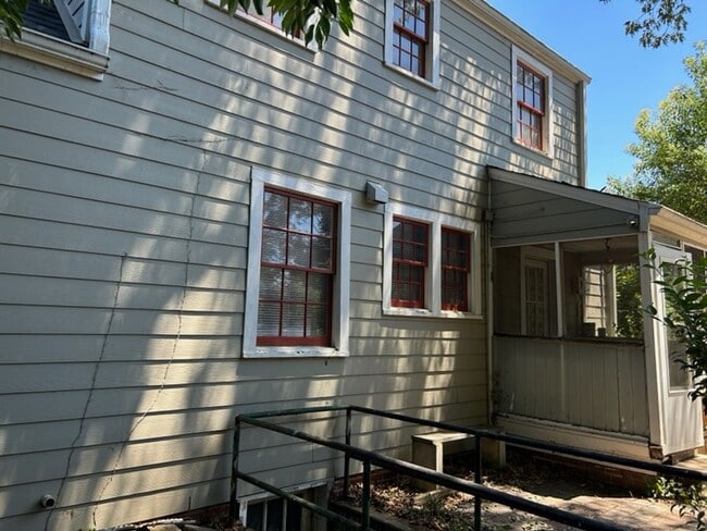 Photo - Charming 3BR/2BA Ardmore home! Walking distance to WFUBMC