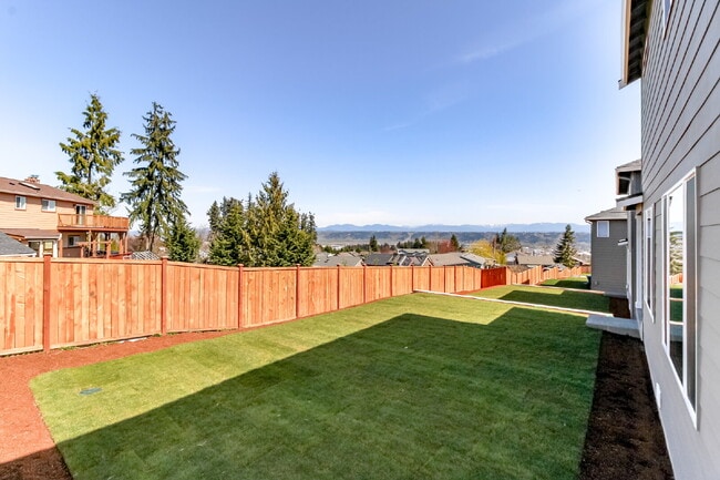 Photo - Scenic Auburn Living with Modern Comfort & Easy Seattle/Tacoma Access