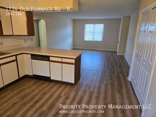 Photo - 1134 Old Furnace Rd Unidad B