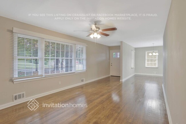 Photo - 705 Pinehill Dr