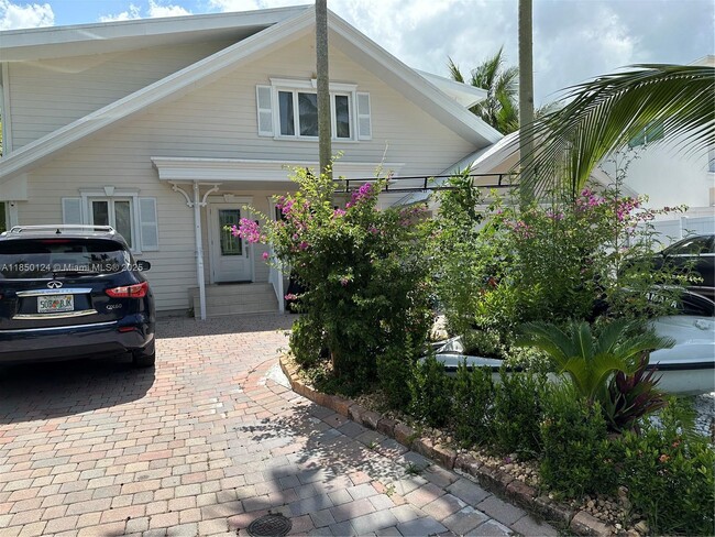 Building Photo - 1524 Argyle Dr Rental