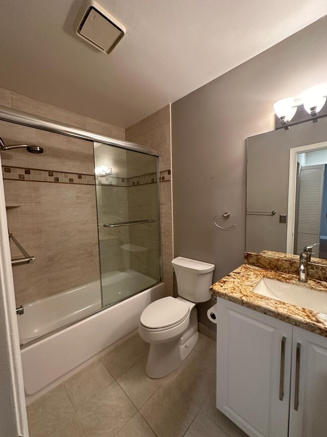 Photo - 301 Olivewood Pl Unidad O228