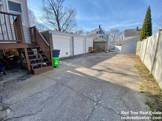 51 Patten St