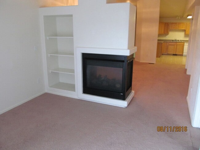 Photo - FEELS LIKE HOME! 2BD CONDO with MOUNTAIN VIEWS - Security Deposit Waiver Available