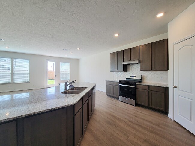 Photo - 2815 Lyra Ct