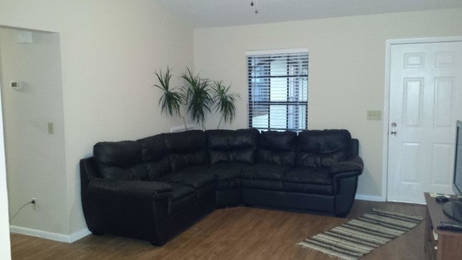 Photo - 2736 Park Dr Unidad 2